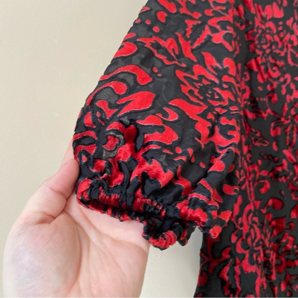 Chicos• red black velvet statement off the shoulder lace detail top - Picture 3 of 9